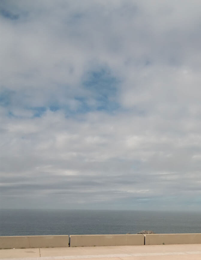 Photo of the sea horizon